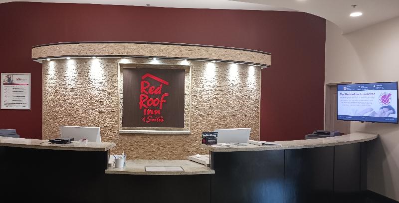 هتل Red Roof Inn & Suites Longview