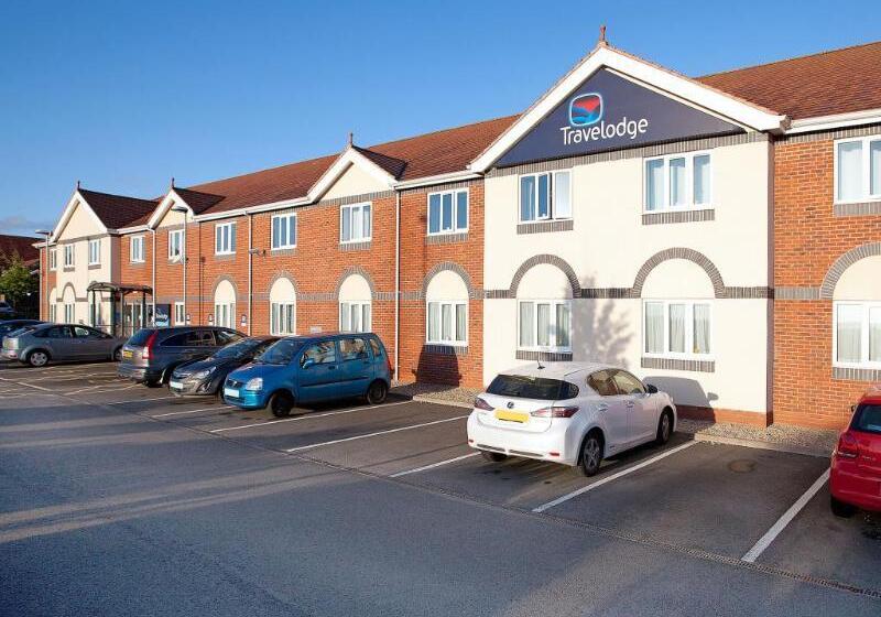 Отель Travelodge Ludlow