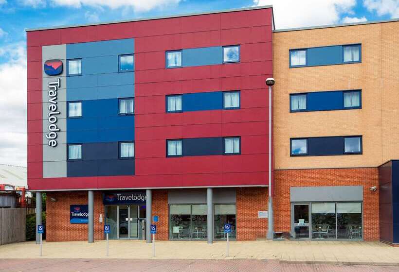 Отель Travelodge Rugby Central