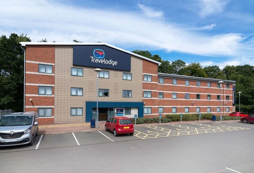 Отель Travelodge Stafford Central
