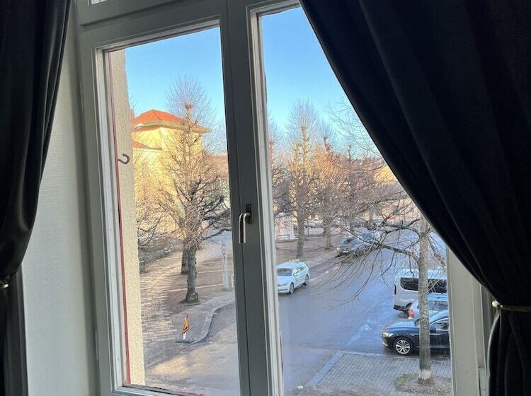 مسافرخانه Vattengrändens Vandrarhem &