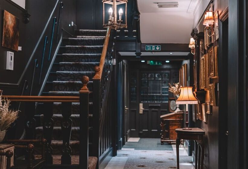 مبيت وإفطار The Galaxie