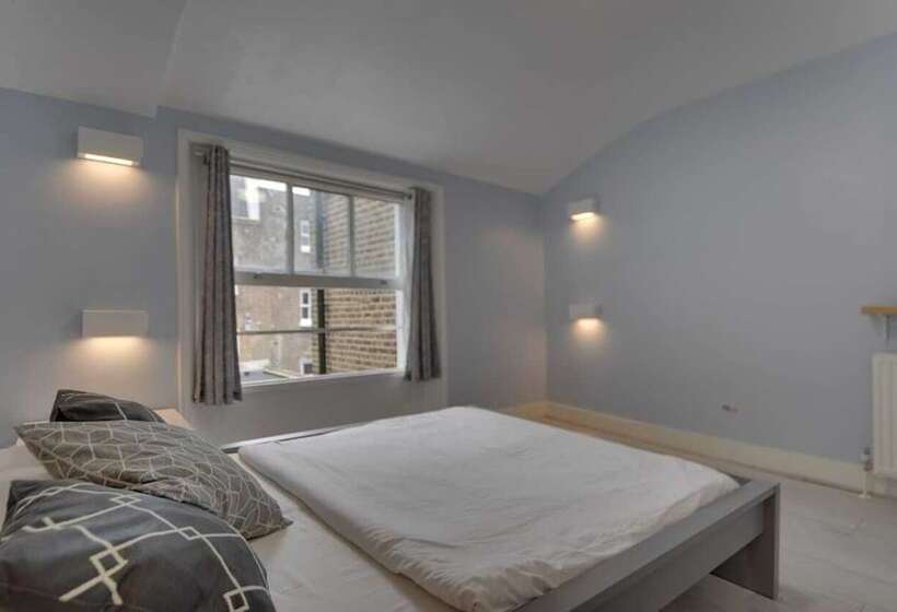 هتل Astor Kensington Hostel