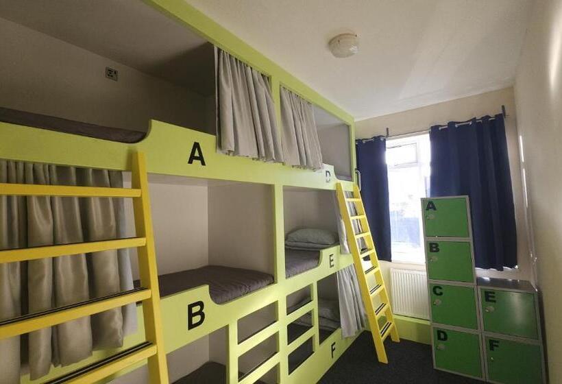 Отель Birmingham Central Backpackers