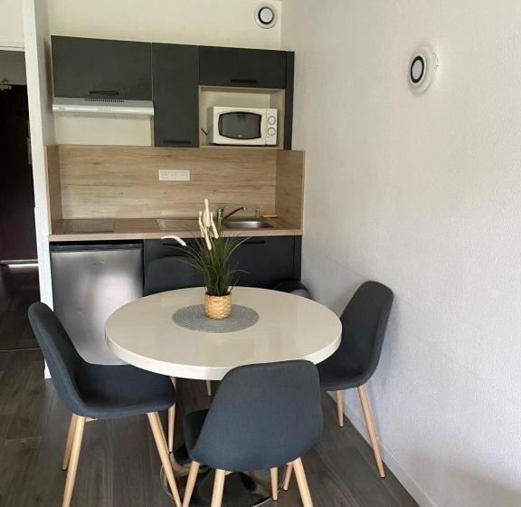 בית מלון כפרי Résidence Anglet Biarritz Parme