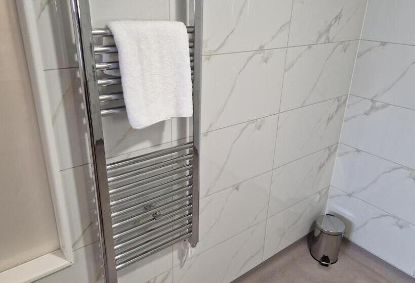 هاستل Best Western Northfields Ealing