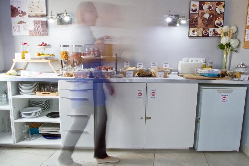 پانسیون Nest Style Granada