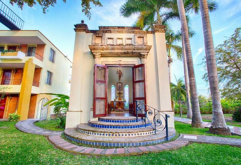 Hotel Garza Canela