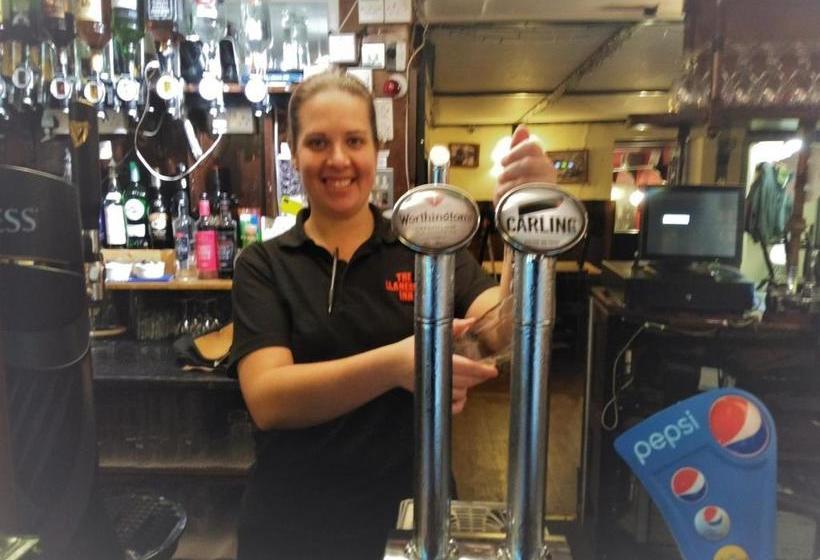 צימר Llanerch Inn