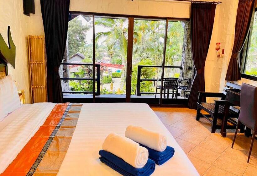 Boomerang Village Resort Kata