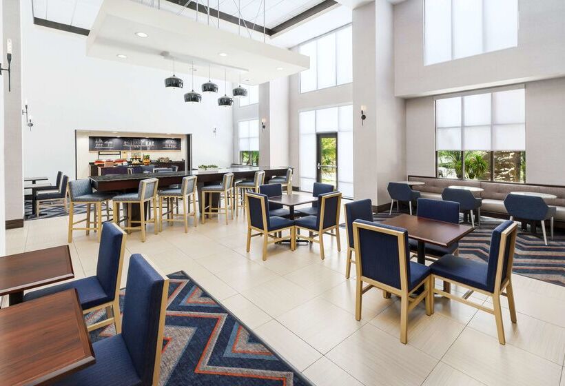 Hampton Inn & Suites Thousand Oaks, Ca