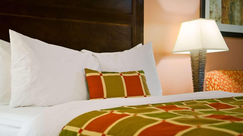 Best Western Plus Mirage Hotel And Resort