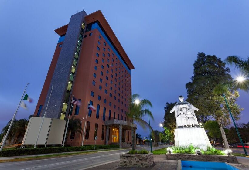 فندق Best Western Plus Nuevo Laredo Inn & Suites