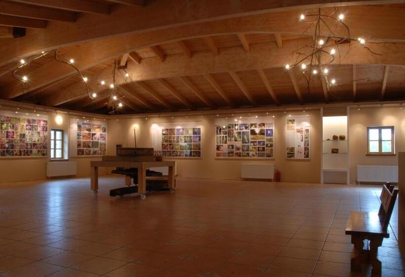 فندق Bourazani Wild Life Resort