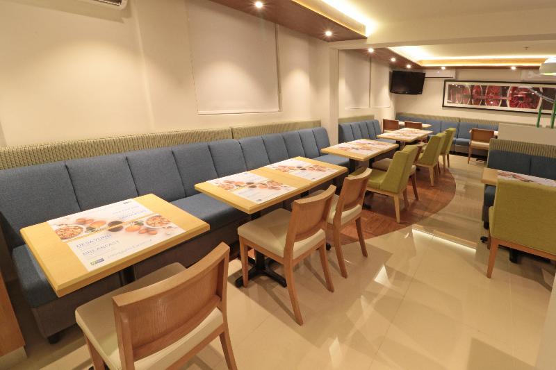 Hotel Holiday Inn Express Piedras Negras, An Ihg