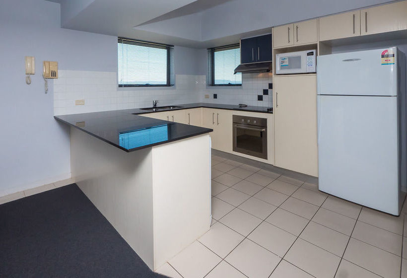 هتل Ipanema Resort Surfers Paradise