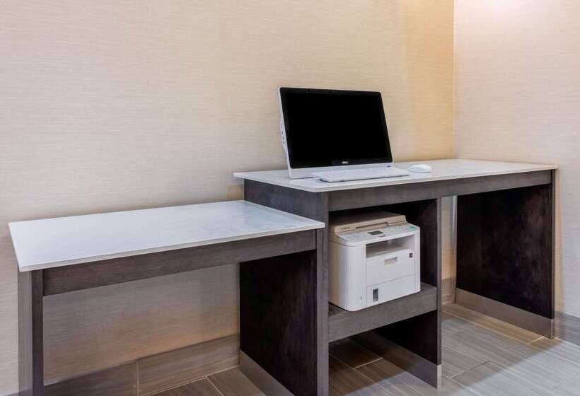 בית מלון כפרי La Quinta By Wyndham Hillsboro