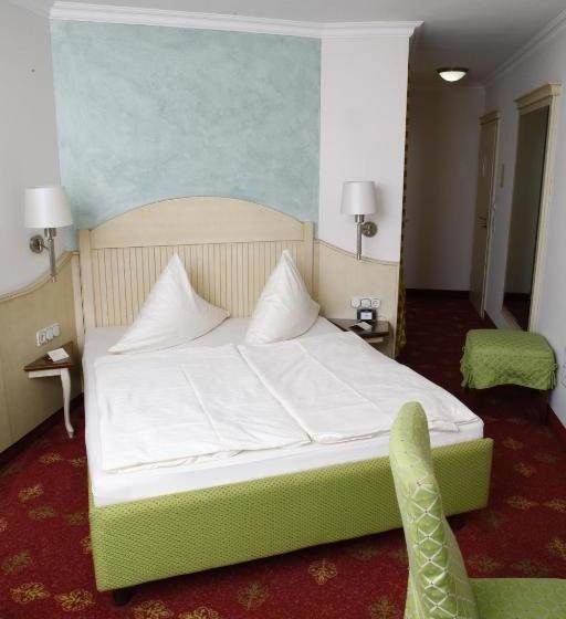 בית מלון כפרי Rokokohaus