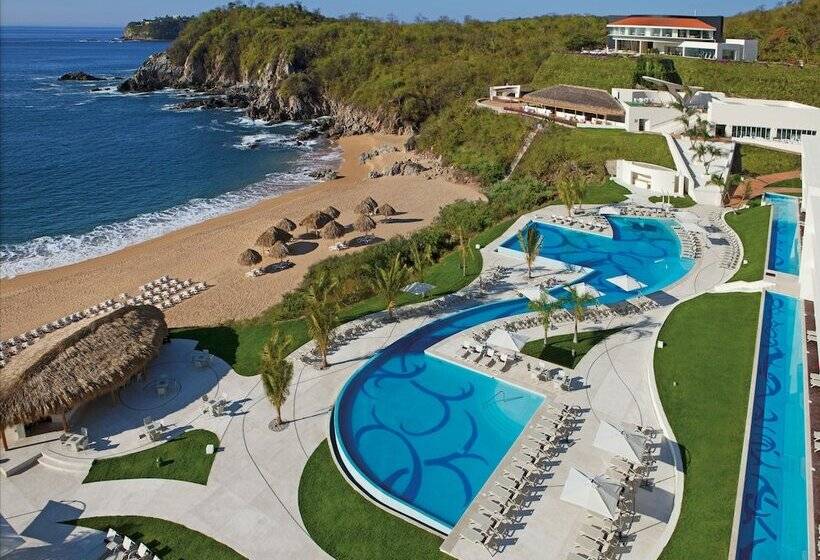 Secrets Huatulco Resort & Spa