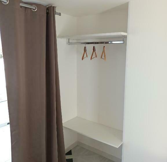 بنسيون Mare D Amare