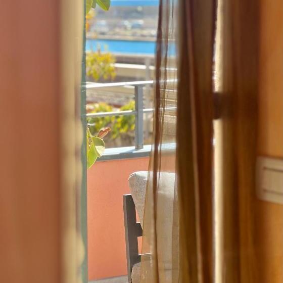 تختخواب و صبحانه Acqua Di Mare