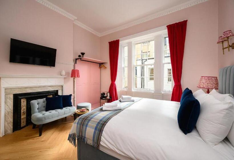 Bed and Breakfast Queen Charlotte Guesthouse