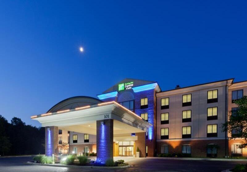 Holiday Inn Express Hotel & Suites North East, An Ihg