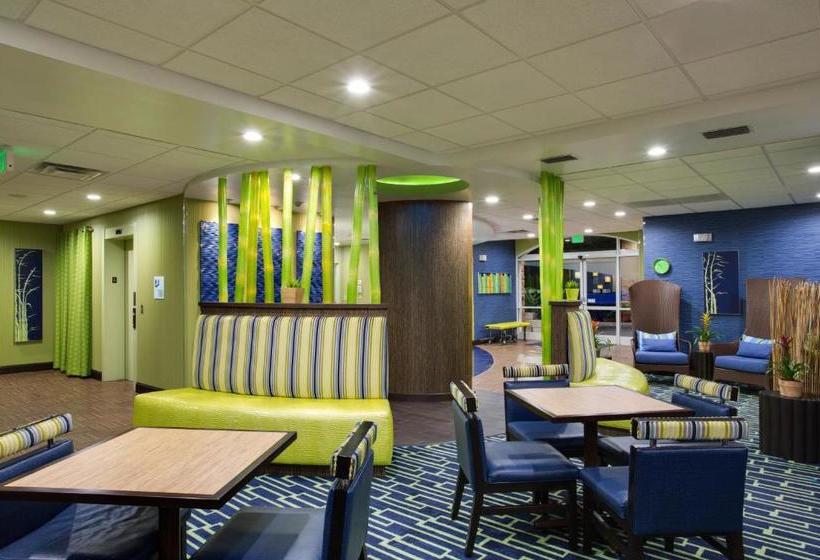 Hotel Holiday Inn Express  & Suites Plant City