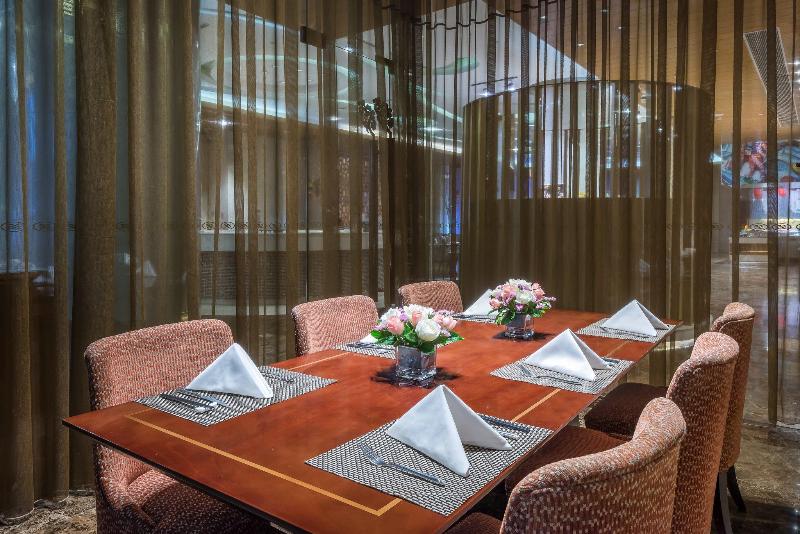 ホテル Crowne Plaza Yichang, An Ihg