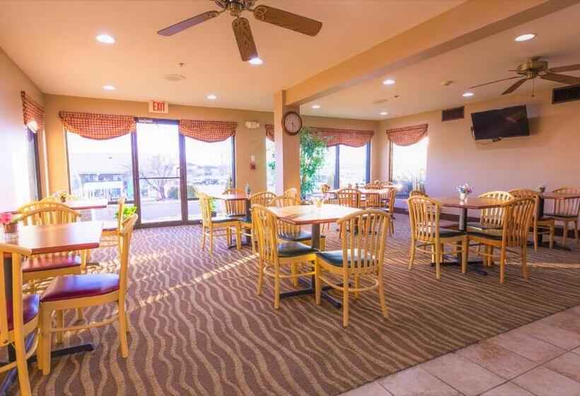 酒店 Days Inn & Suites By Wyndham Cuba
