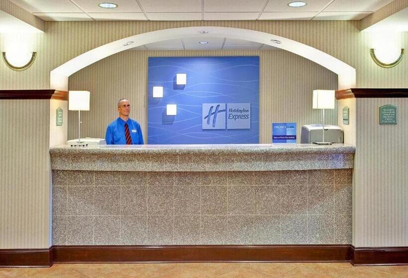 בית מלון כפרי Holiday Inn Express & Suites   Greenwood By Ihg