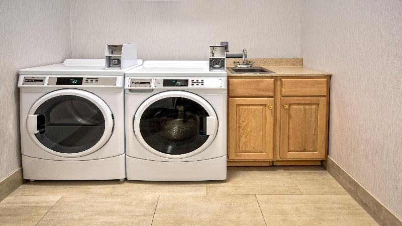 Holiday Inn Express Hotel & Suites London, An Ihg