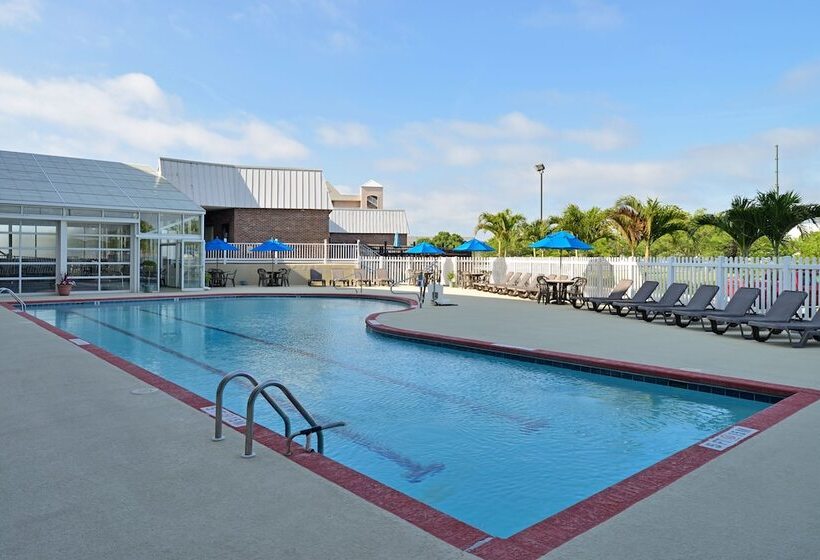 هتل Holiday Inn Express & Suites   Ocean City, An Ihg