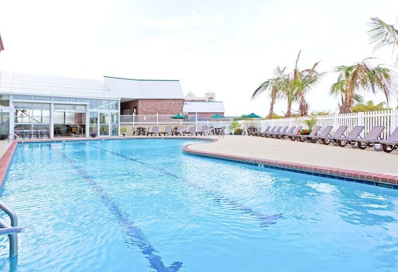 هتل Holiday Inn Express & Suites   Ocean City, An Ihg