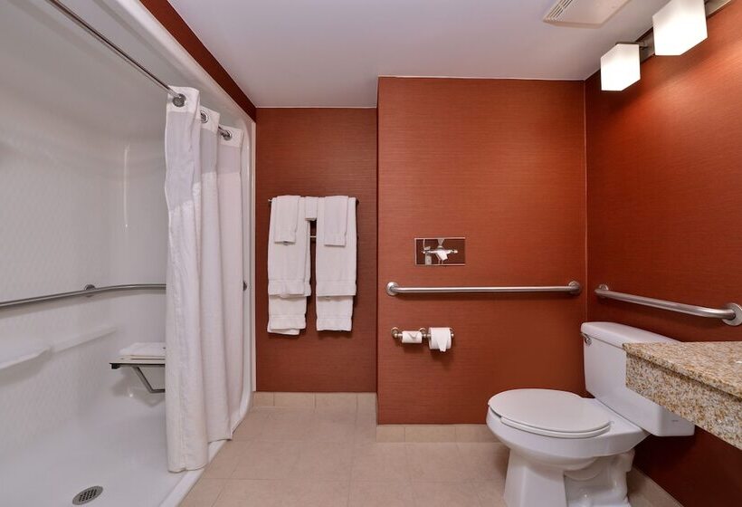 هتل Holiday Inn Express & Suites   Ocean City, An Ihg