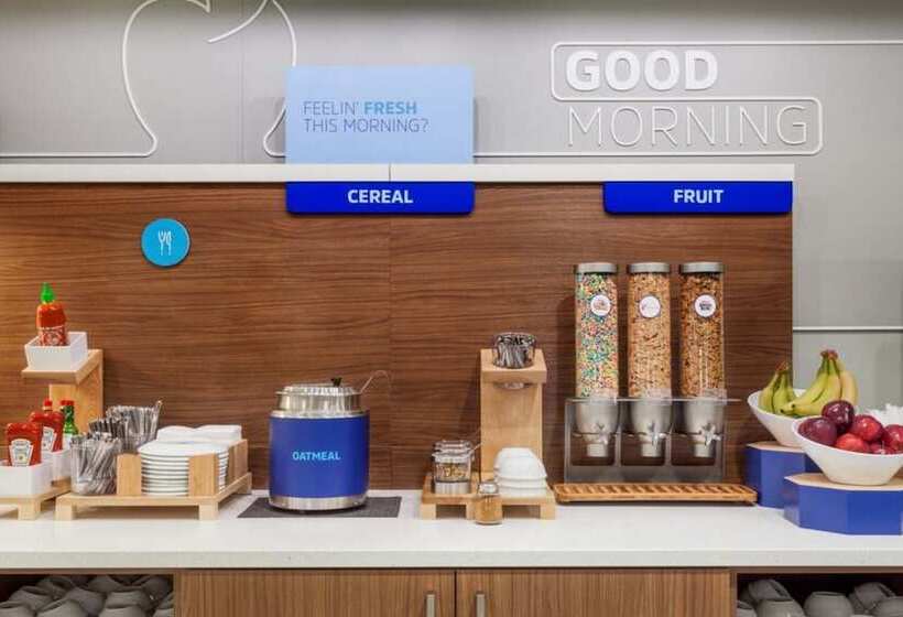 Holiday Inn Express Hotel & Suites St. Paul, An Ihg
