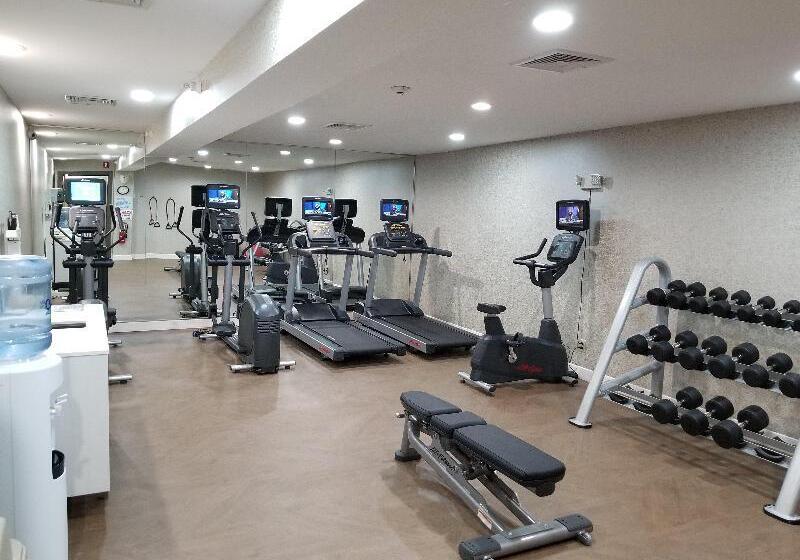 فندق Holiday Inn Express Birch Run Frankenmuth Area, An Ihg