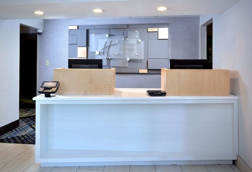 هتل Holiday Inn Express Durham, An Ihg