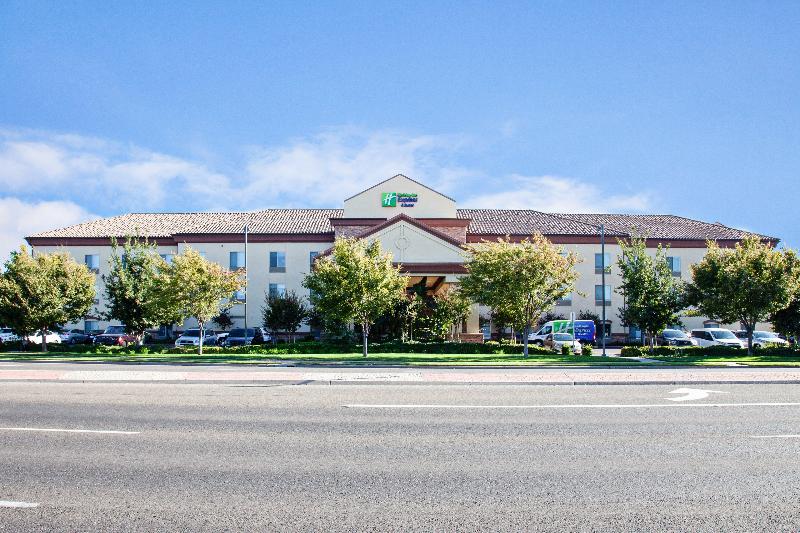 هتل Holiday Inn Express & Suites Clovis Fresno Area, An Ihg