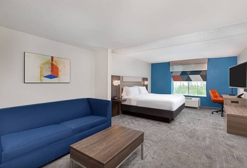 هتل Holiday Inn Express & Suites Columbus At Northlake, An Ihg