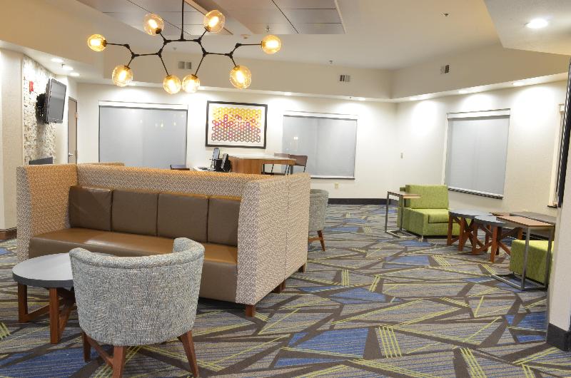 فندق Holiday Inn Express  Waterloo/cedar Falls, An Ihg