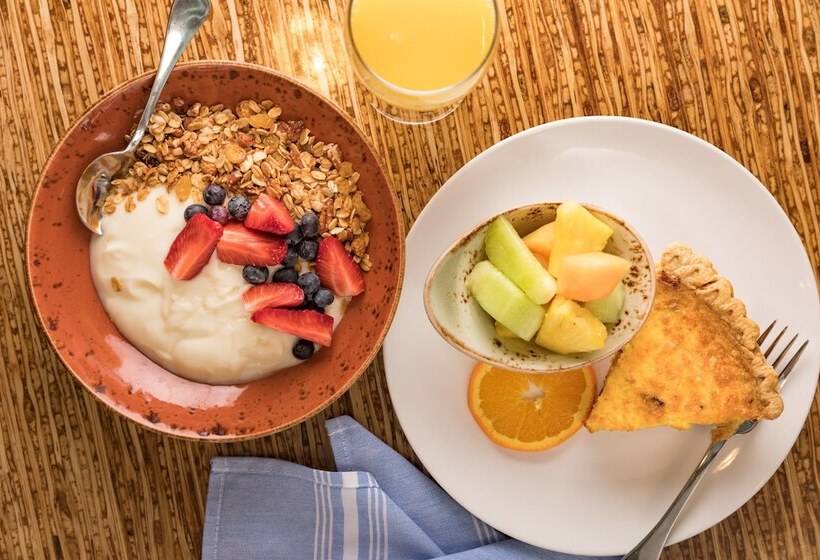 هتل Indigo Asheville Downtown, An Ihg