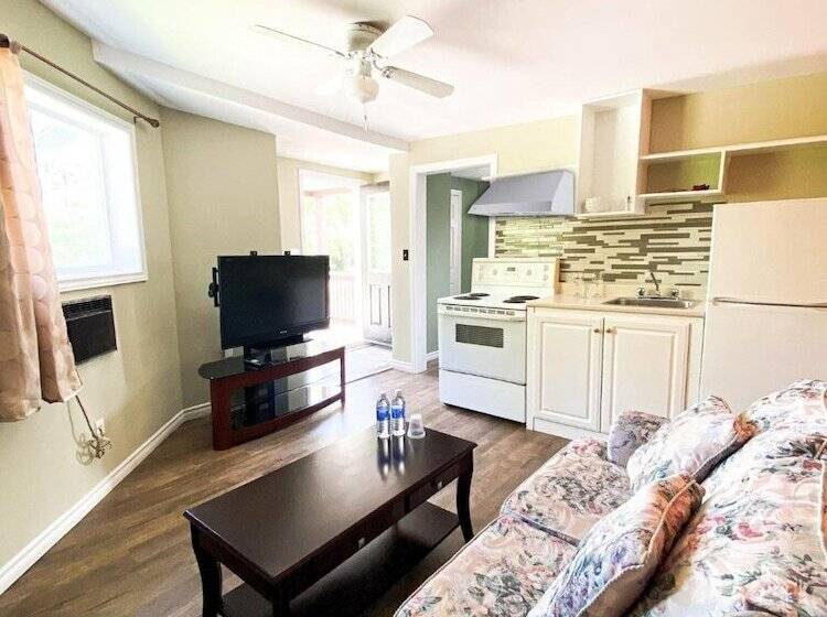 هتل Lincoln Inn Fredericton