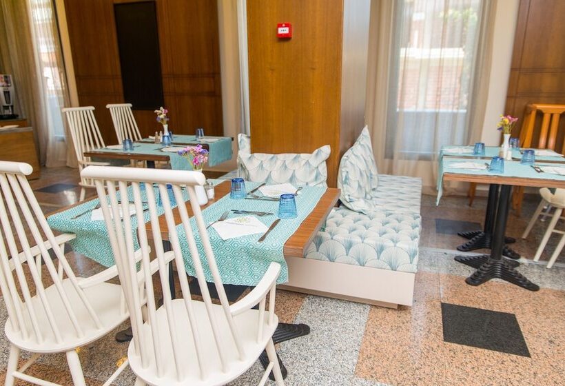 酒店 Mediterranean Resort