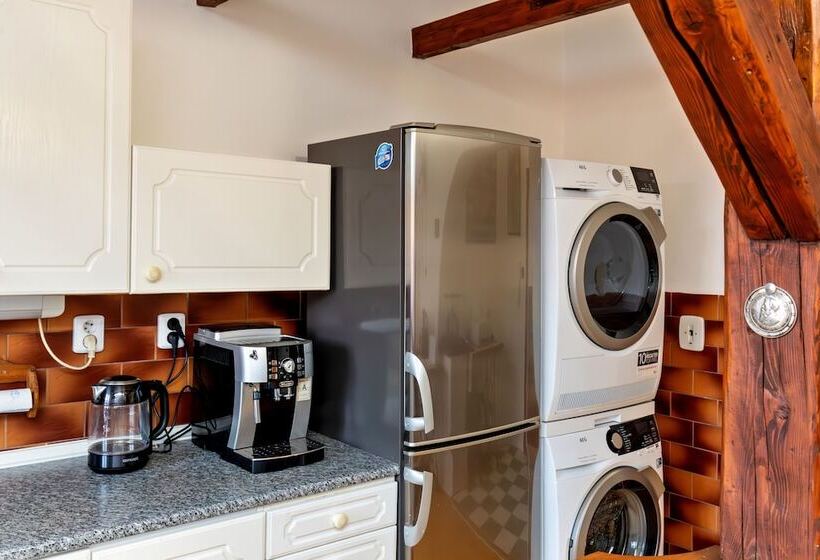 هتل Pension Nostalgie