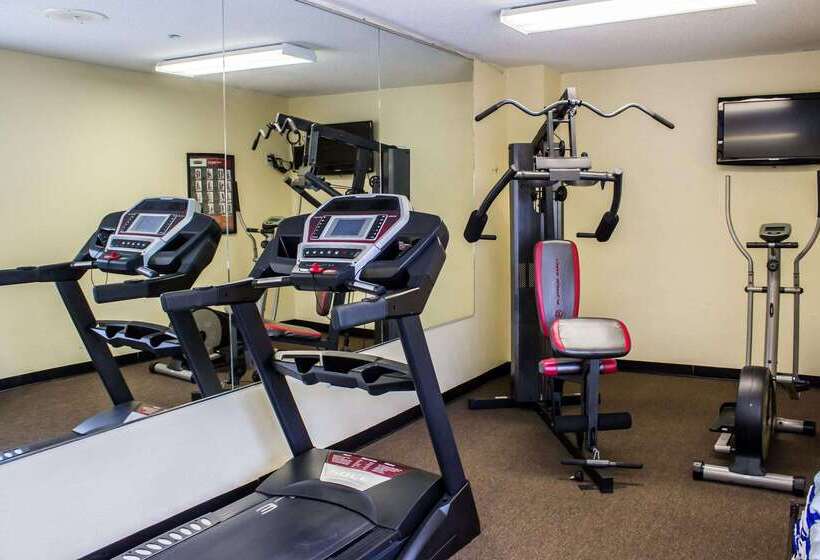 ホテル Quality Inn Fuquay Varina East