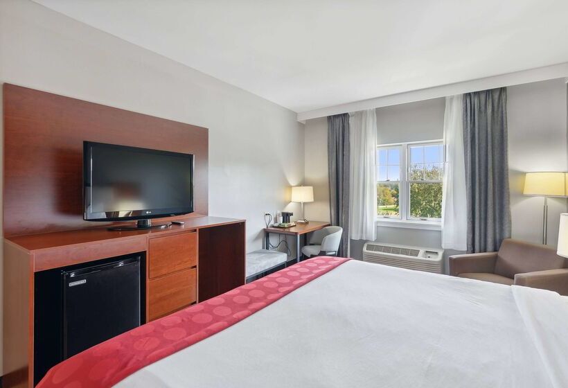 فندق Ramada By Wyndham Saco/old Orchard Beach Area