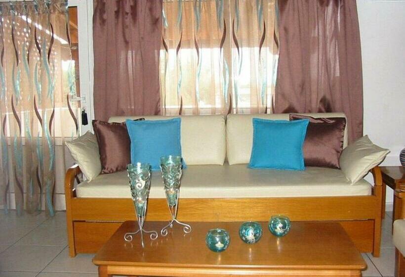 Stella Rooms