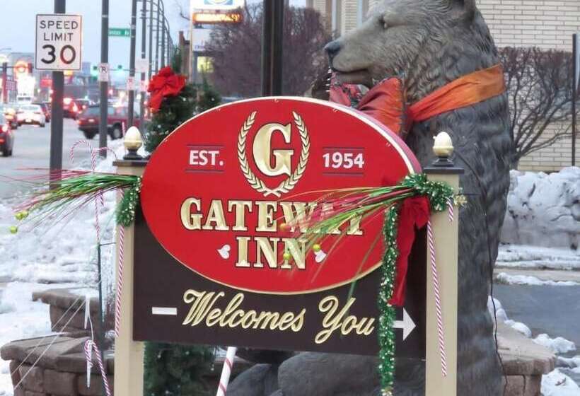 הוסטל Gateway Inn