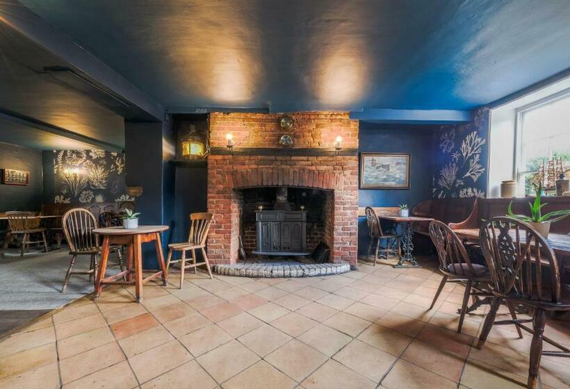 簡易ホテル The Ship At Dunwich